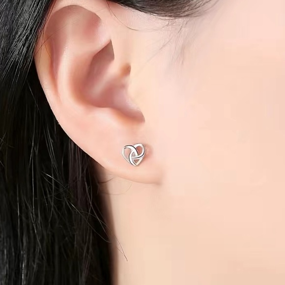 NWT Sterling Silver Silver Hollow Cross Heart Shaped Stud Hypoallergenic - Picture 2 of 7